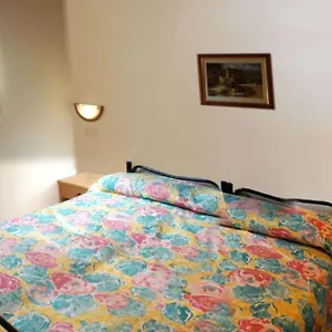 Arizona Hotel